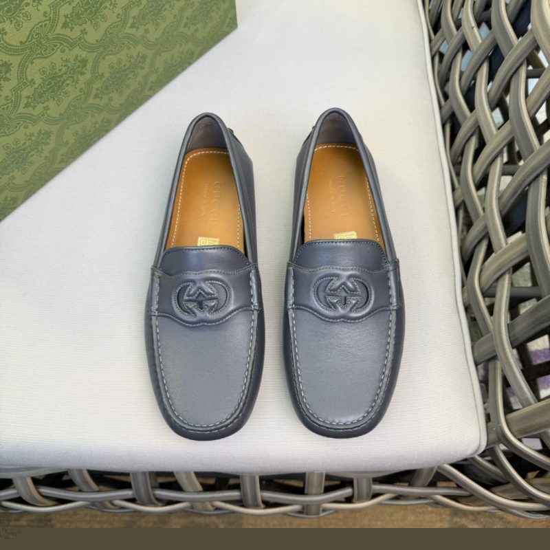 G*u*i leather shoes
